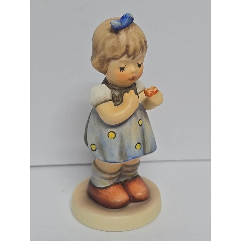 Hummel Goebel Figurine Love Petals #1990 Hum 804 3.5 In With‎ Original Box